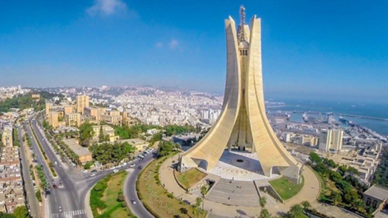 مشروعنا الوطني.. من البسملة إلى الماء…