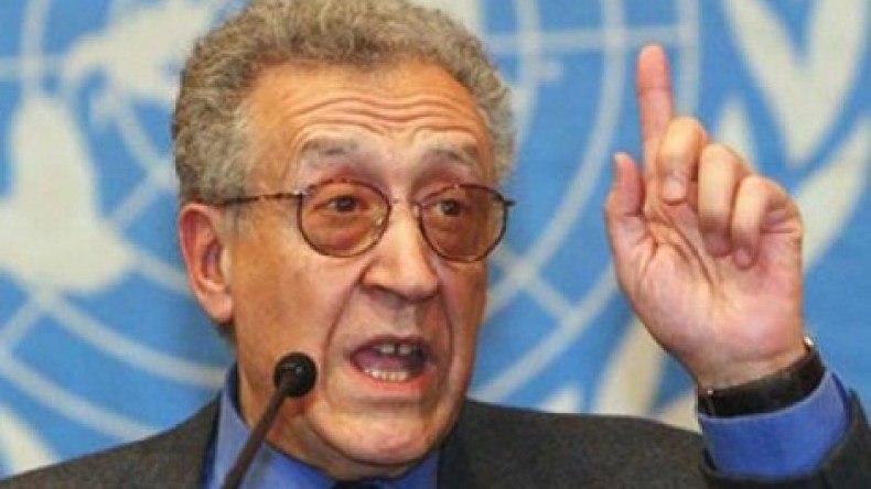 الإبراهيمي: سوريا أمام خيارين الحل السلمي أو الدمار