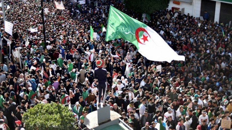 حراك شعبي بنكهة استقلال جديد