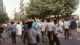 “الثورة الشعبية” في الجزائر لم تتوقف حتى تبدأ!