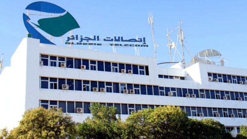 اتصالات الجزائر ستتابع الشركات التي تقطع وصلة الألياف البصرية