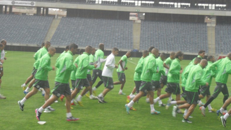 خليلوزيتش يدرس حالة اللاعبين المتأخرين من الناحتين البدينة والتنافسية