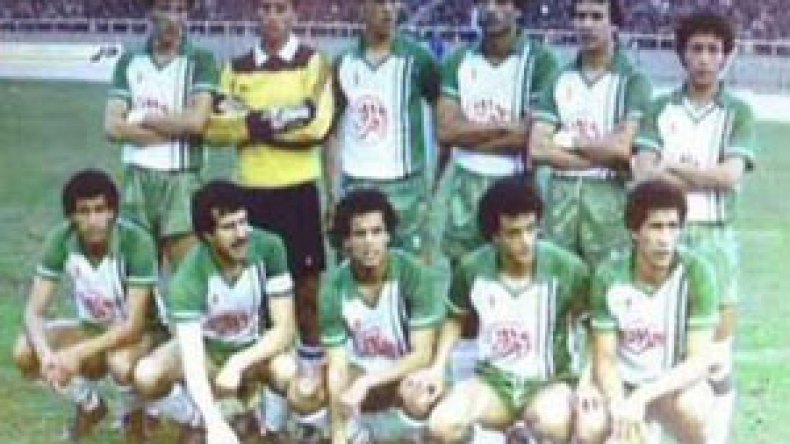 بن ساولة أبكى 90 ألف مغربي في الدار البيضاء والشماخ ردها عام 2004 في صفاقس