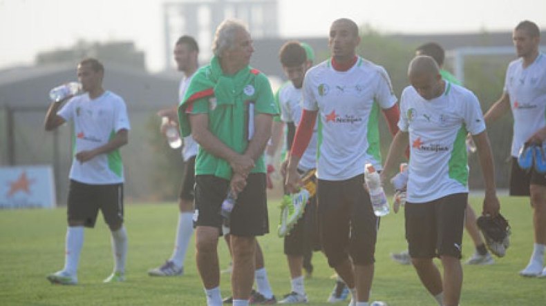 تربصان للمحليين شهر أوت لتحضير مباراة كأس إفريقيا