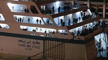 Security road patrols ordered to be lenient with Algerian,  foreign motorists visiting Algiers