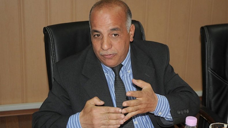 قرار سحب الثقة مني “لاغ” وغير مؤسس