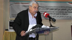 الجزائر متجهة نحو التصدير أحَبَّ من أحبَّ وكرهَ من كره