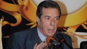 علي بن محمد يكرَّم بوسام خادم اللغة العربية