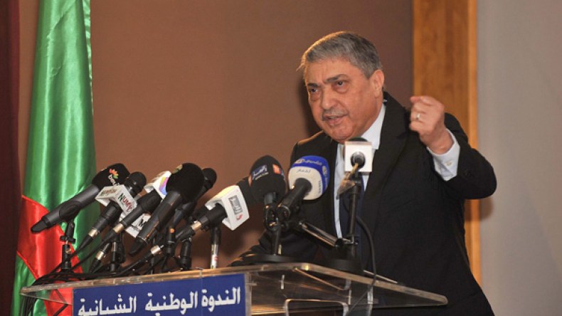 بن فليس: لا أقول لكم أضيفوا لي 5 سنوات.. بل أقول أعطوني فرصة