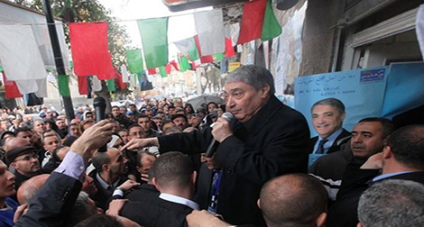 Benflis à Ouyahia: «L’Algérie ne vit pas une crise constitutionnelle, mais une crise de système»