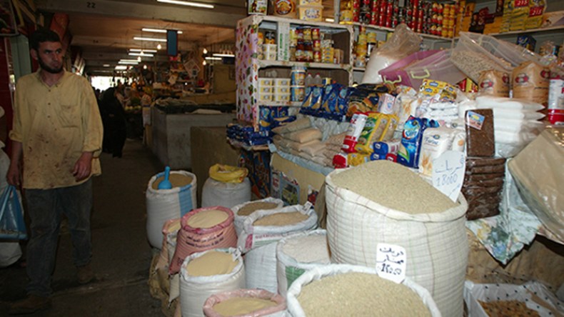 سحب كميات معتبرة من المواد الغذائية الفاسدة بعين أمناس