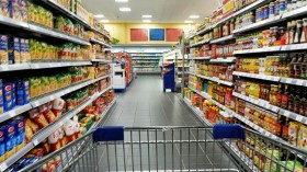 أسعار السلع والمنتجات تنخفض بنسبة 10 بالمائة