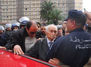 La Coordination nationale pour le changement et la démocratie: le problème n’est pas Bouteflika mais bien son entourage »