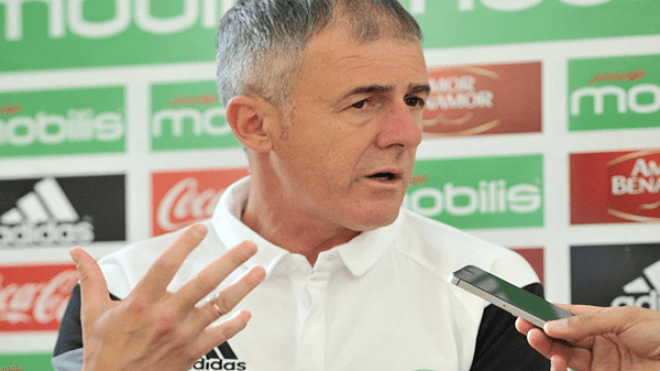 مدرب الخضر ألكاراز سيحضر نهائي كأس الجزائر