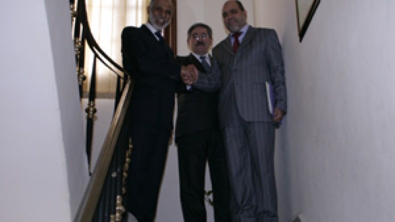 أويحي: من حق الجميع المعارضة دون زرع الخوف في أوساط الجزائريين