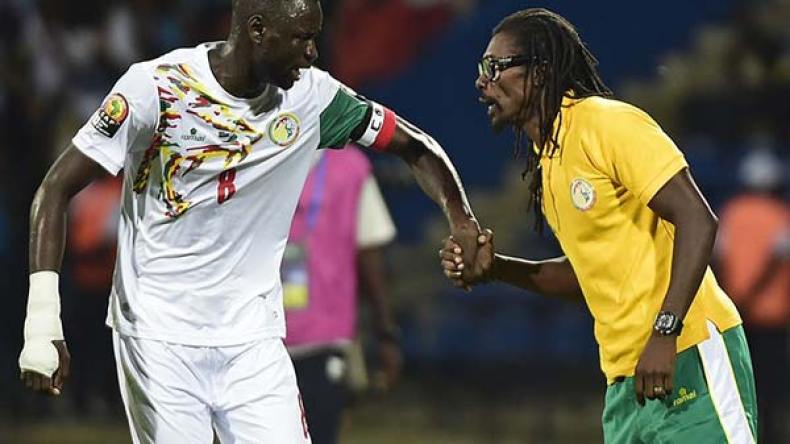 مدرب السنغال: سألعب بالتشكيلة الأساسية أمام الجزائر