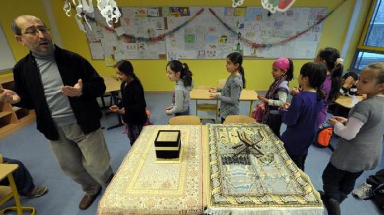 ولاية ألمانية تدرج مادة التعريف بالإسلام في مقرراتها الدراسية