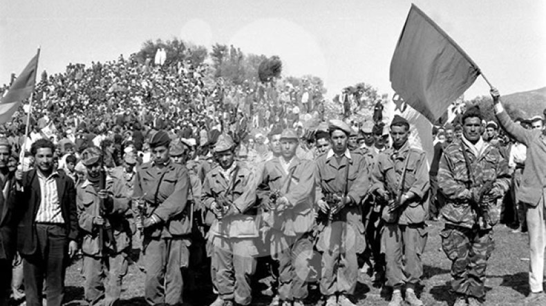 زوجة المجاهد “علي لالماني” تناشد وزير المجاهدين التكفل بحالة زوجها