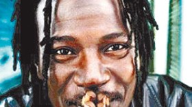 خالد وفضيل وصافي بوتلة و ماجيك سيستام وألفا بلاندي للافتتاح