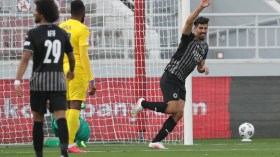 رباعية من بونجاح تسجيلا وتمريرا