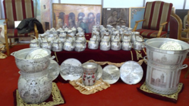 السجن حوّل “جمال” إلى مخترع للزخرفة على الألمينيوم