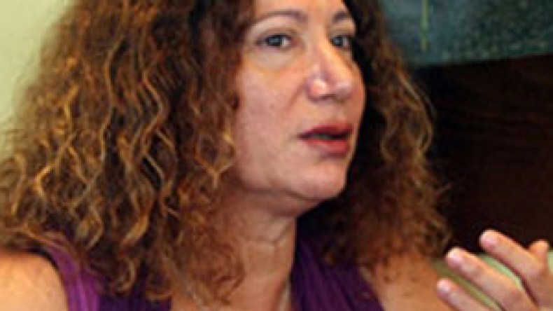 “الرقيب العربي غبي وبعض الكتابات النسائية فضائحية غرضها الترويج”