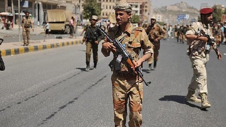 اشتباكات جنوبي صنعاء بعد مقتل حوثيين قرب رئاسة الوزراء