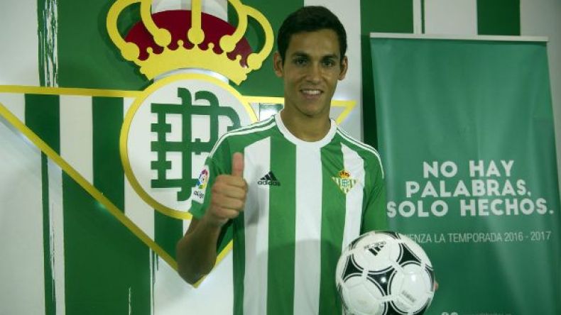 ماندي لا يعتذر للجزائريين بسبب عدم إجادته العربية!؟