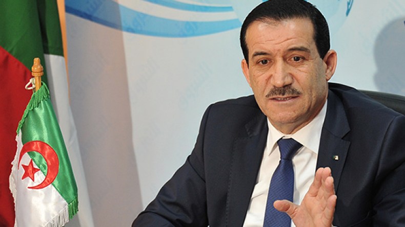 غول يدافع عن بن غبريط ويساند أويحيى في إعدام خاطفي الأطفال
