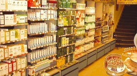 الملايير للاحتيال على الجزائريات بأوهام الرشاقة والجمال عبر الفضائيات