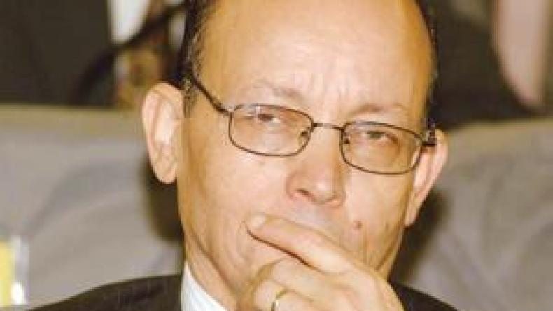 البرلمان يدعو وزير النقل الى معاقبة المتسببين في تدهور خدمات الجوية الجزائرية