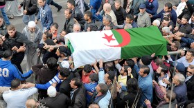 هكذا ودّعت العاصمة الأسطورة أعمر الزاهي