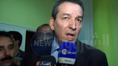 إنتقادات لغول وبن يونس في أول يوم من الحملة