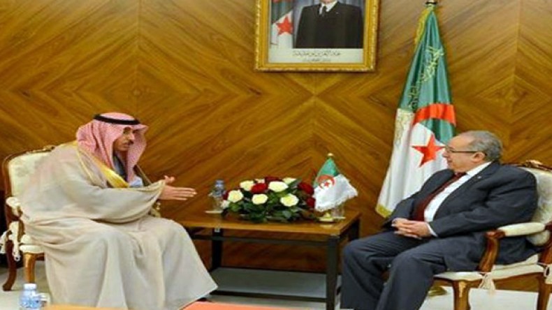 لعمامرة يستقبل السفير الجديد للعربية السعودية بالجزائر
