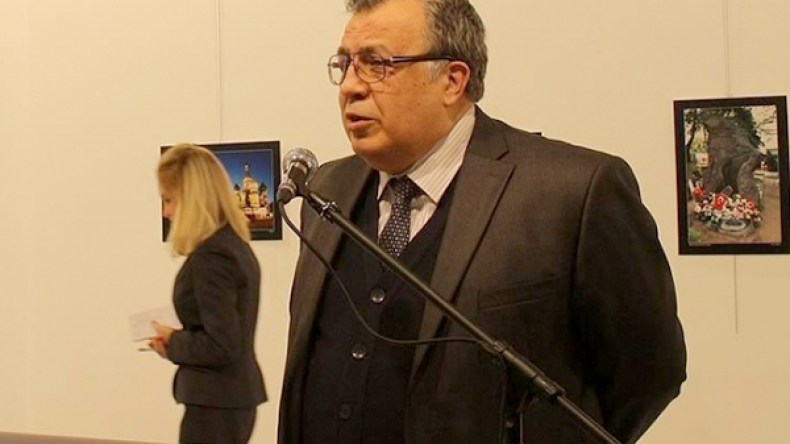 السفير الروسي بوابة لمرحلة جديدة