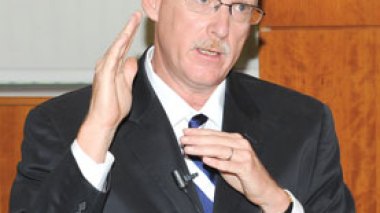 Ambassadeur des États-Unis en Algérie: Obama respecte l’expérience de Bouteflika…l’Otan n’interviendra pas en Syrie et Kadhafi n’a aucun avenir en Libye