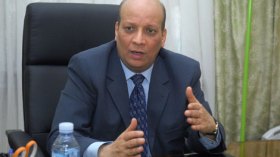 السفارة المصرية بالجزائر تعد بإنهاء مشكلة القبض على أربعة مصريين