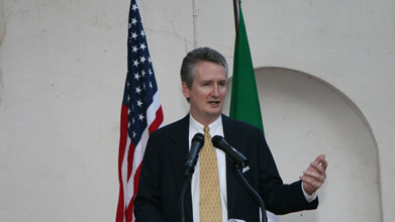 ممثل الدبلوماسية الأمريكية:أمريكا مدينة لعبد الحميد بن باديس والطيب العقبي