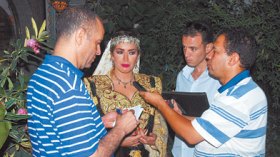 آمال بوشوشة للشروق : أنا محظوظة جدا و ذاكرة الجسد أشبه بالحلم