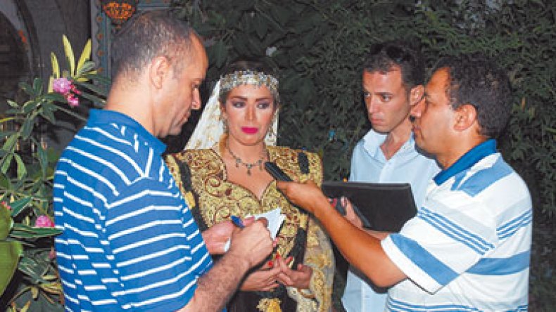 آمال بوشوشة للشروق : أنا محظوظة جدا و ذاكرة الجسد أشبه بالحلم