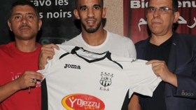 حمّار يحدد سعر ورقة تسريح عامر بوعزة بـ20 ألف أورو