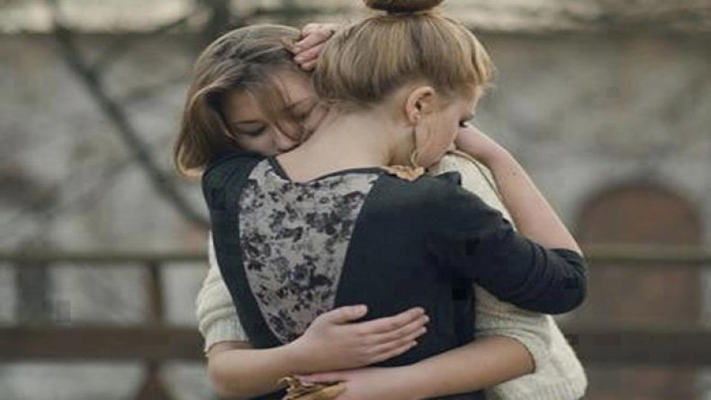 تفنني في مصالحة صديقتك بأساليب مبتكرة