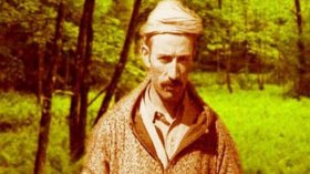 مرحى بمؤسسة العقيد عميروش المدافع الكبير عن اللغة العربية