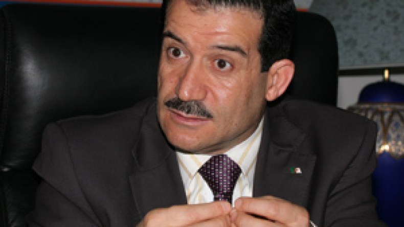 غول : لا  مسؤولية  لنا  في  الانهيارات  الصخرية  ومسؤولية  الطرق  البلدية  تتحملها  الجماعات  المحلية