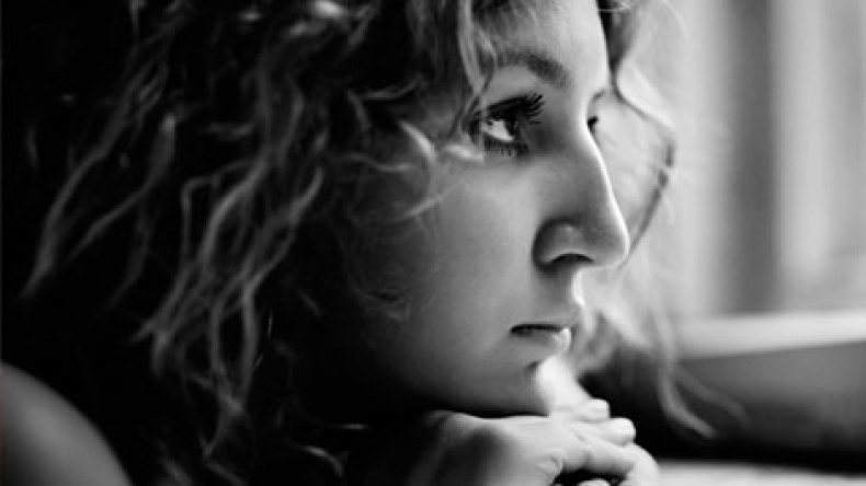 يمنعني عن الصيام ويحثني على عبــادة الأوثان!