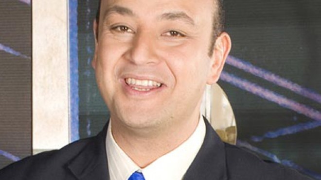 عمرو أديب…من دعوة الفتنة مع الجزائر إلى “قتل” المصريين!