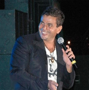 Amr Diab may act with Yusra