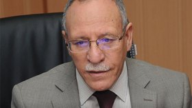 موظفون بشهادات عليا دون ترقية منذ 30 سنة