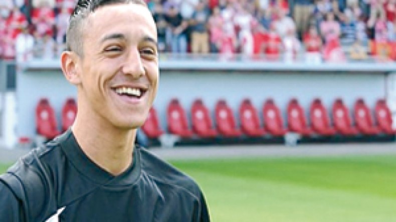 مغني  قد  يغيب  عن  ” الكان ”  والشاذلي  لتعويضه