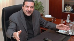 عمرو خالد يستقيل من رئاسة حزب مصر